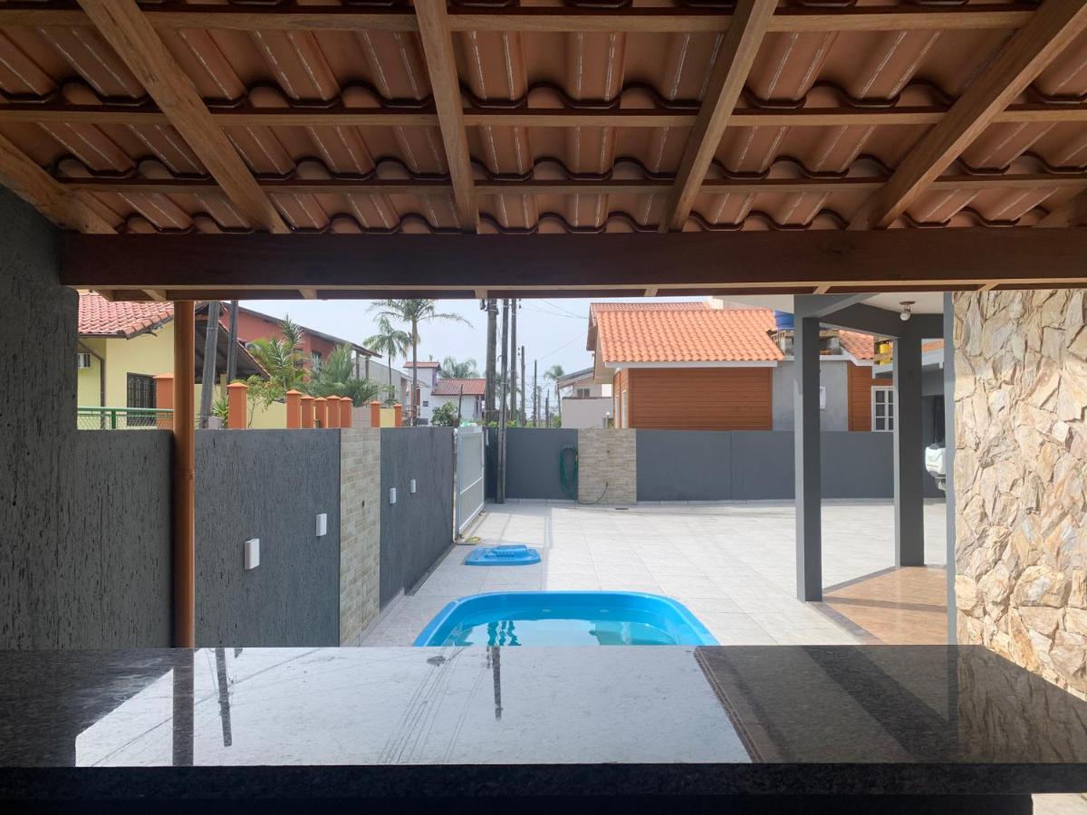 Casa De Temporada No Sul Da Ilha Com Piscina Villa Florianópolis Kültér fotó